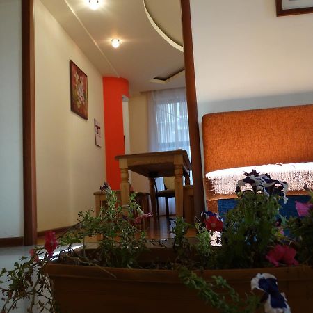 Destiny 1 Hostel Γιερεβάν Εξωτερικό φωτογραφία