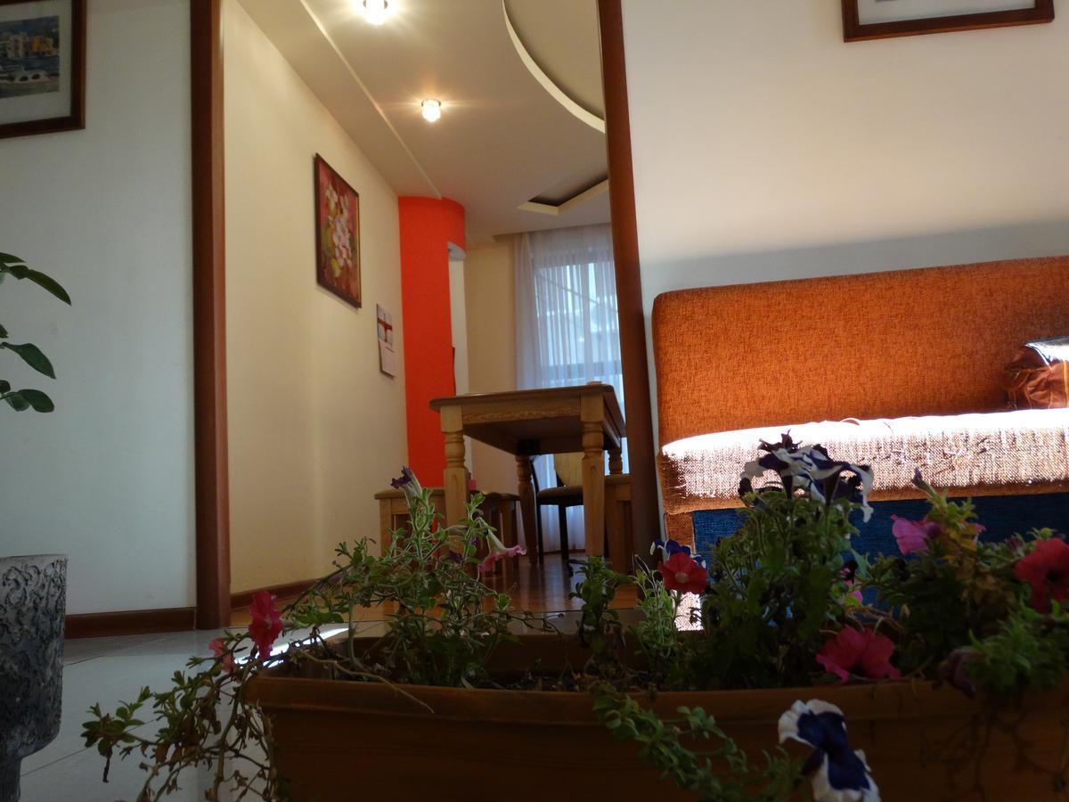 Destiny 1 Hostel Γιερεβάν Εξωτερικό φωτογραφία